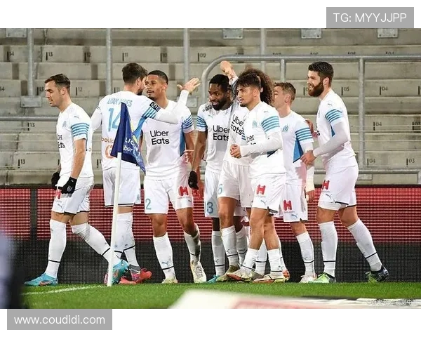 法甲马赛与球迷互动活动：马赛与球迷之间的互动活动与球迷文化建设